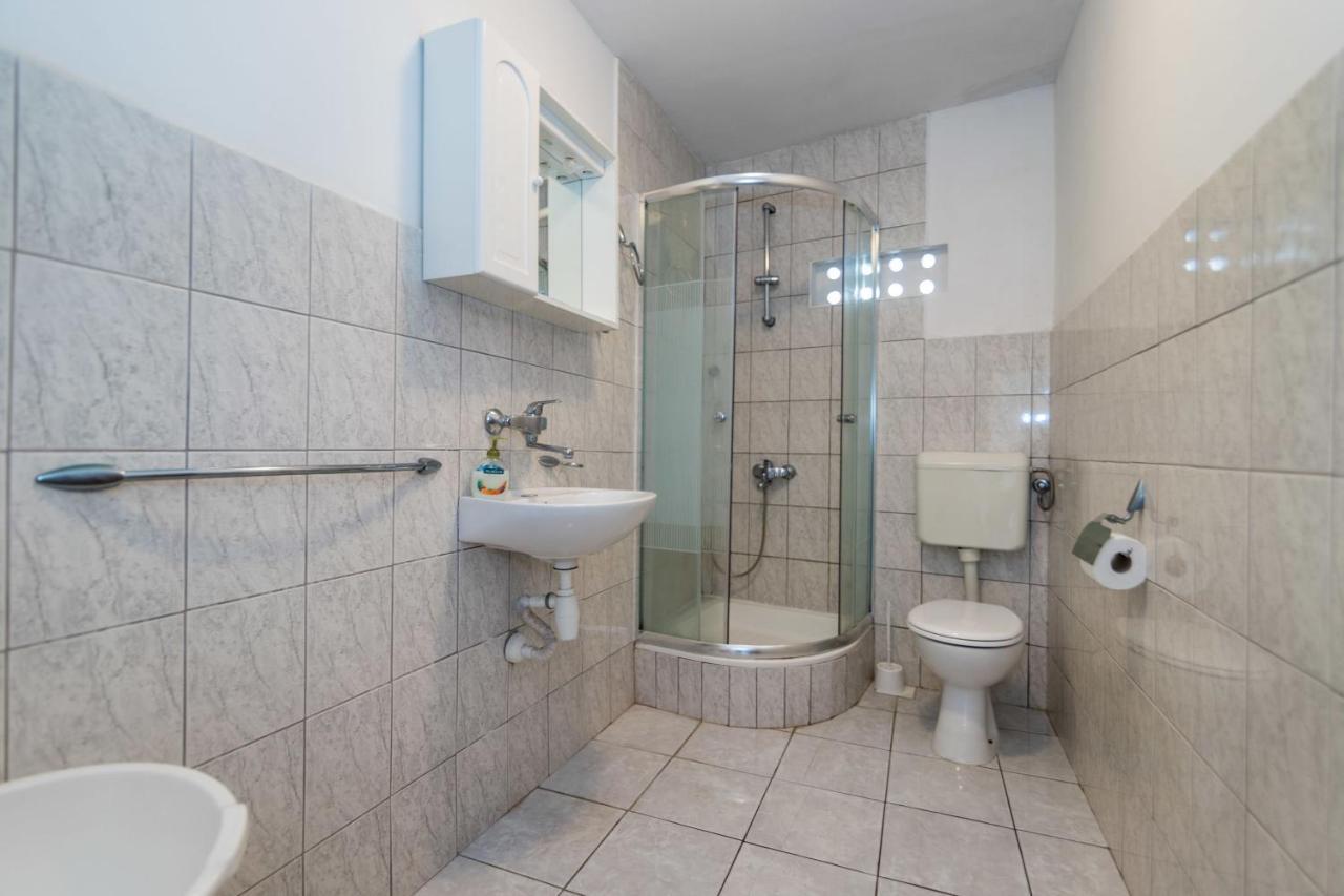 Apartments Jaksa Vis Zewnętrze zdjęcie