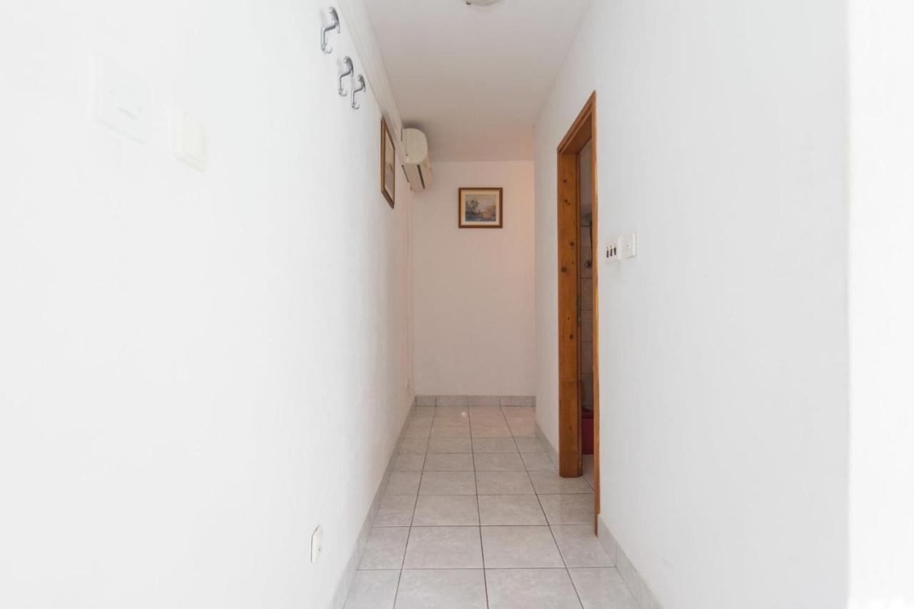 Apartments Jaksa Vis Zewnętrze zdjęcie
